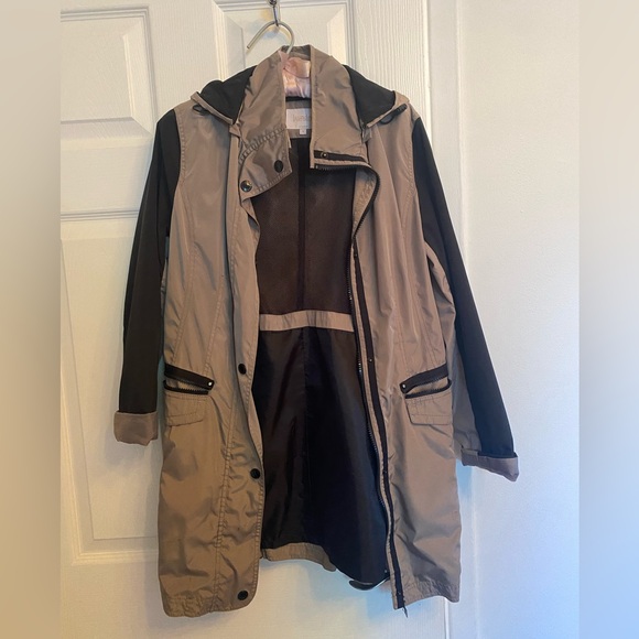 Women’s rain/trench coat - Picture 3 of 7